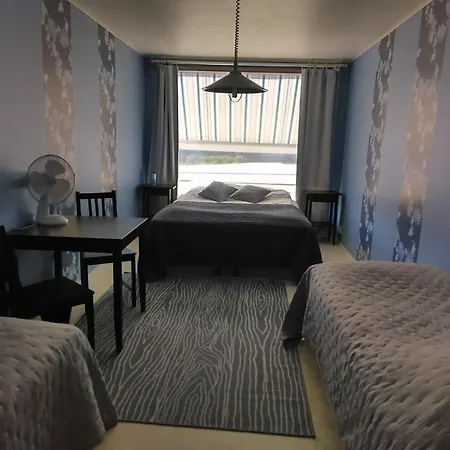 Toeysae Inn 宾馆 *