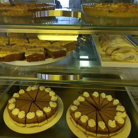 Majatalot Toeysae Inn Töysä